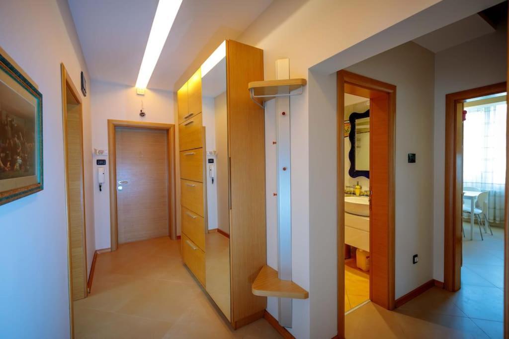 Green Apartment - Top Location, Near City Center! Sofia Exterior photo